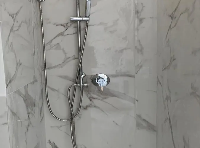 Acquamarina With Terrace Marsala